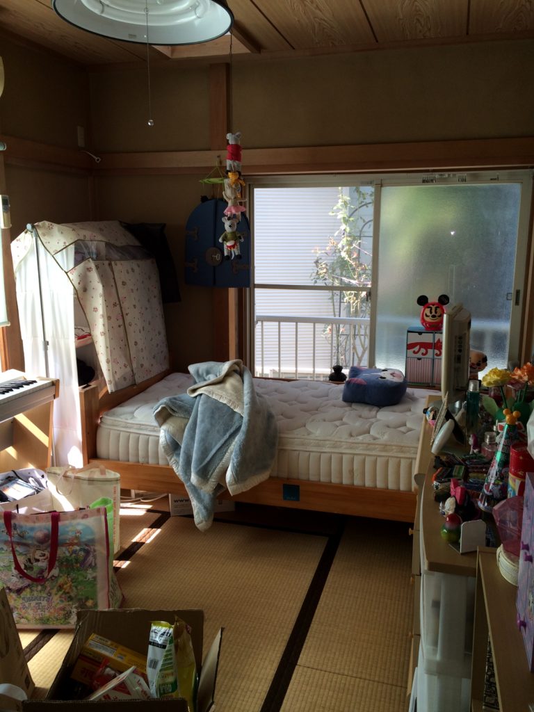 使用しなくなった和室を収納と浴室へ間取り変更します。